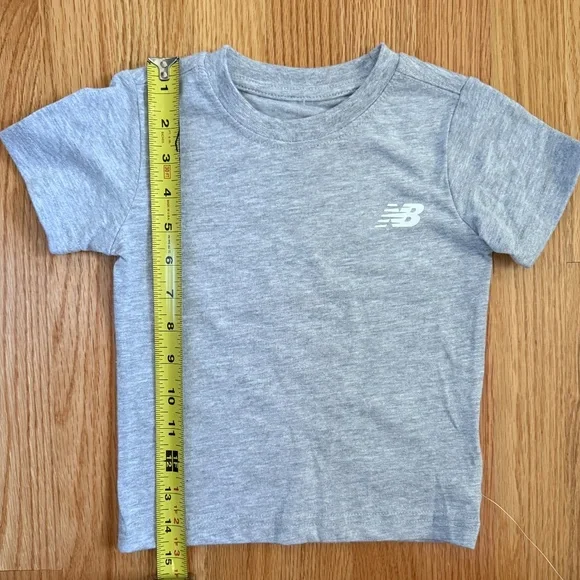 New Balance Little Boy 3 Piece Outfit - Picture 16 of 16